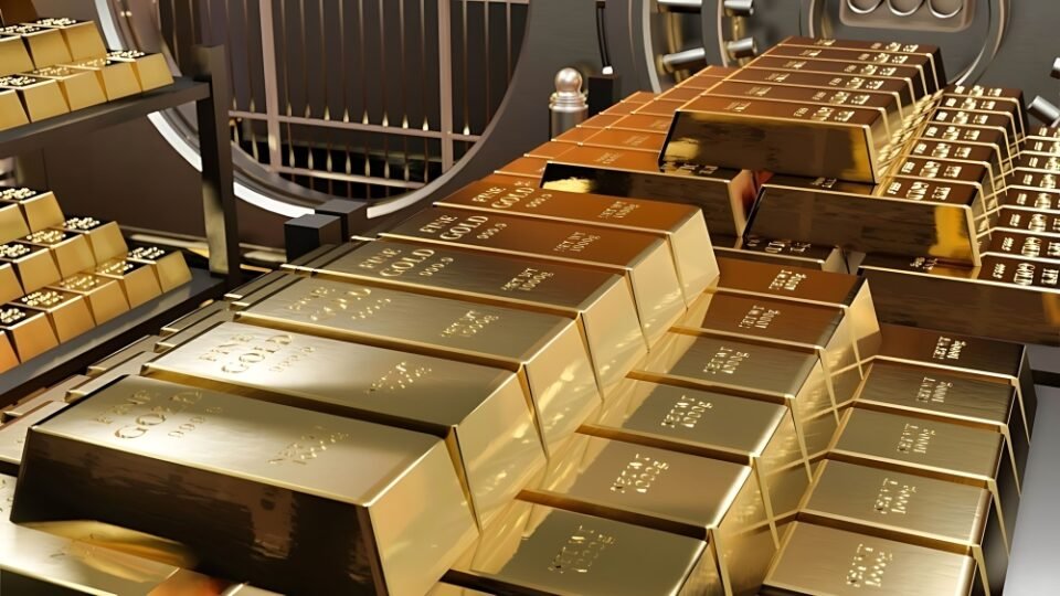 أسعار الذهب ترتفع أكثر من 2% مدعومةً ببيانات تباطؤ التضخم في أمريكا