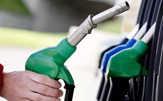 ارتفاع النفط بأكثر من 3% و”برنت” يقترب من 87 دولارا للبرميل