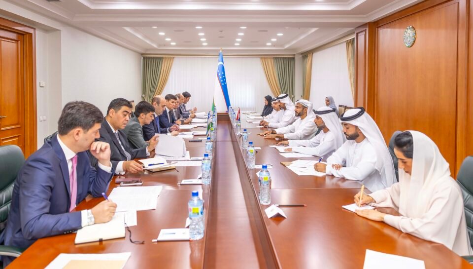 الإمارات وأوزبكستان تعقدان أولى المشاورات القنصلية في طشقند وتشكلان اللجنة القنصلية المشتركة