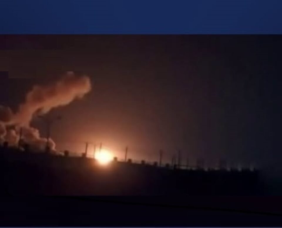 الحرس الثوري يهدد باستهداف جسر بمدينة آق قلا شمال إيران