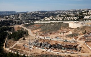 الرئاسة الفلسطينية تحذر من خطط إسرائيلية استيطانية للاستيلاء على 100 نقطة في الضفة الغربية