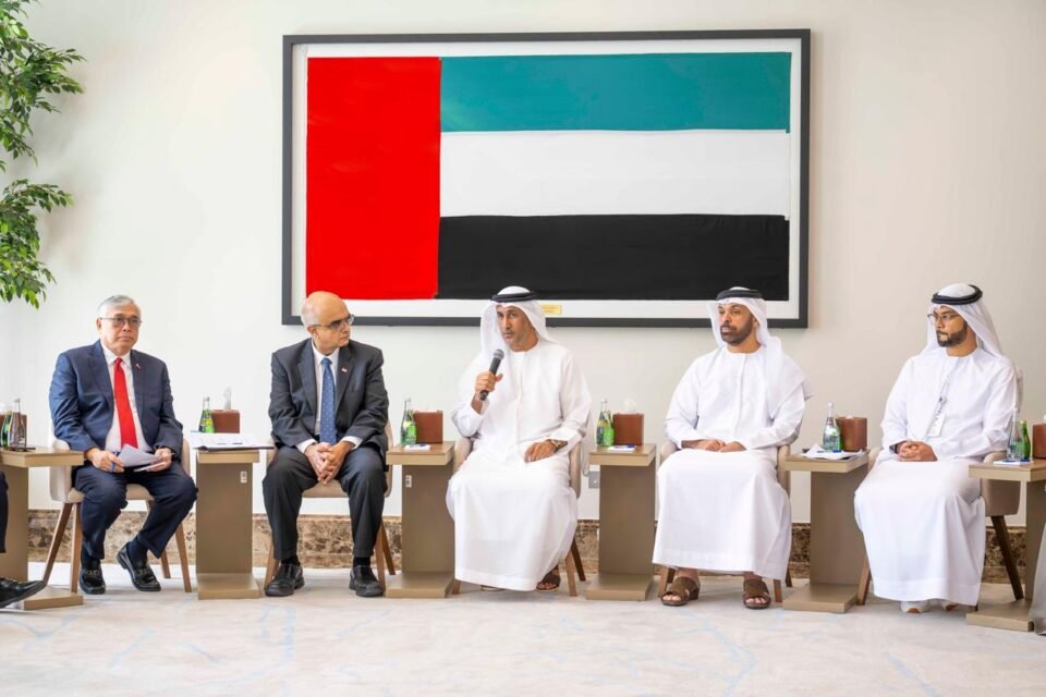 سعيد الهاجري يترأس وفد الإمارات في الاجتماع الرابع للجنة رابطة "الآسيان"