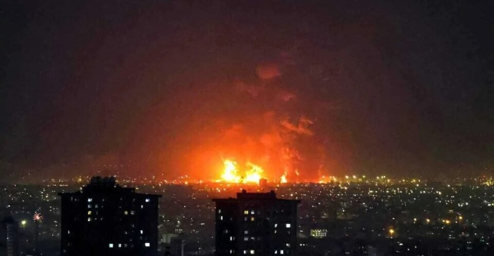 سماع دويّ انفجارات بجزيرة قشم الإيرانية في مضيق هرمز