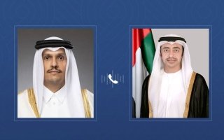 عبدالله بن زايد ورئيس مجلس الوزراء وزير خارجية قطر يبحثان المستجدات الإقليمية