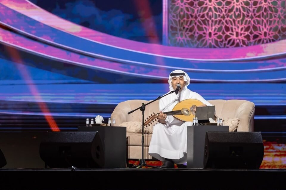 كلاسيكيات خليجية ومشاركة جماهيرية.. الضويحي والمانع يطربان زوار موسم جدة