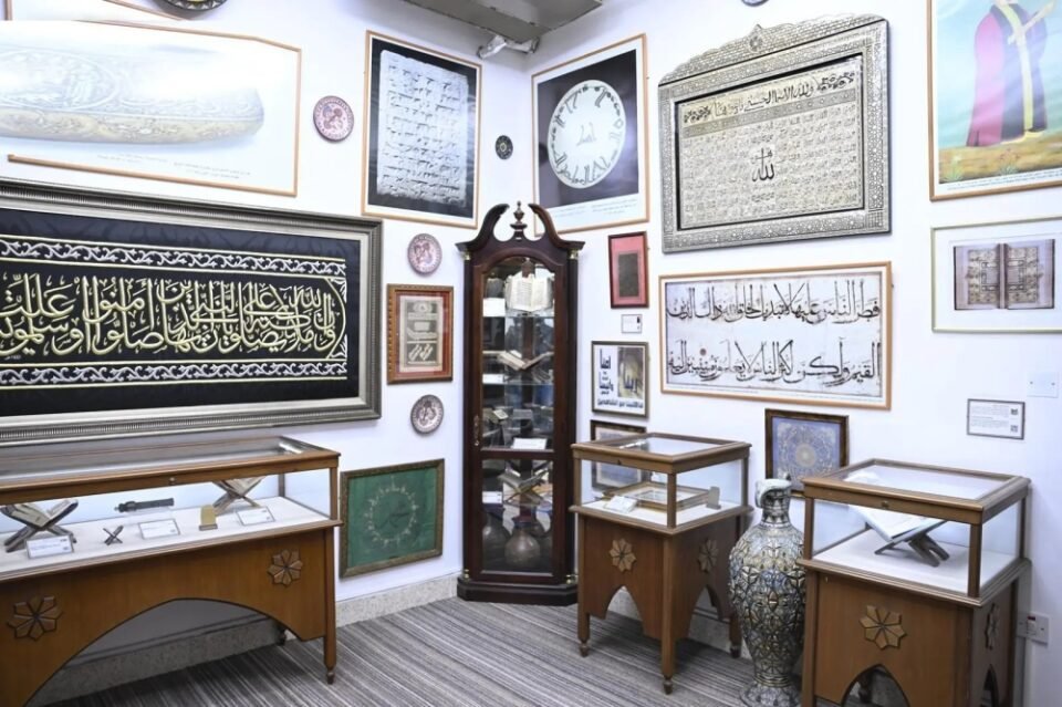 مخطوطات متحف الطيبات بجدة.. شواهد على عناية المسلمين بكتاب الله تعالى