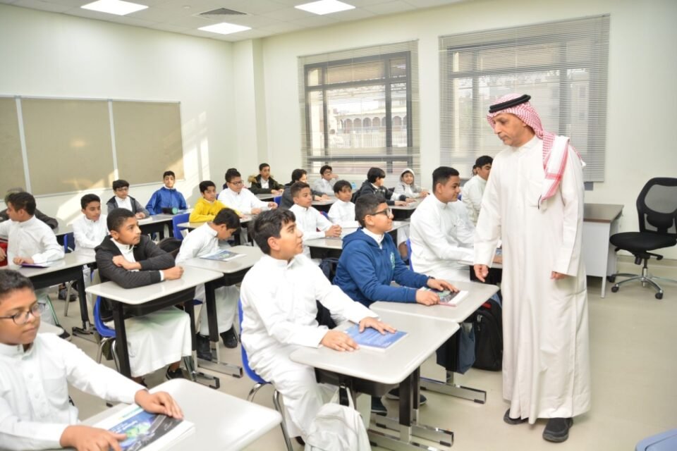مساران لمعالجة تعثر إصدار «شهادة السلامة» في المدارس الأهلية