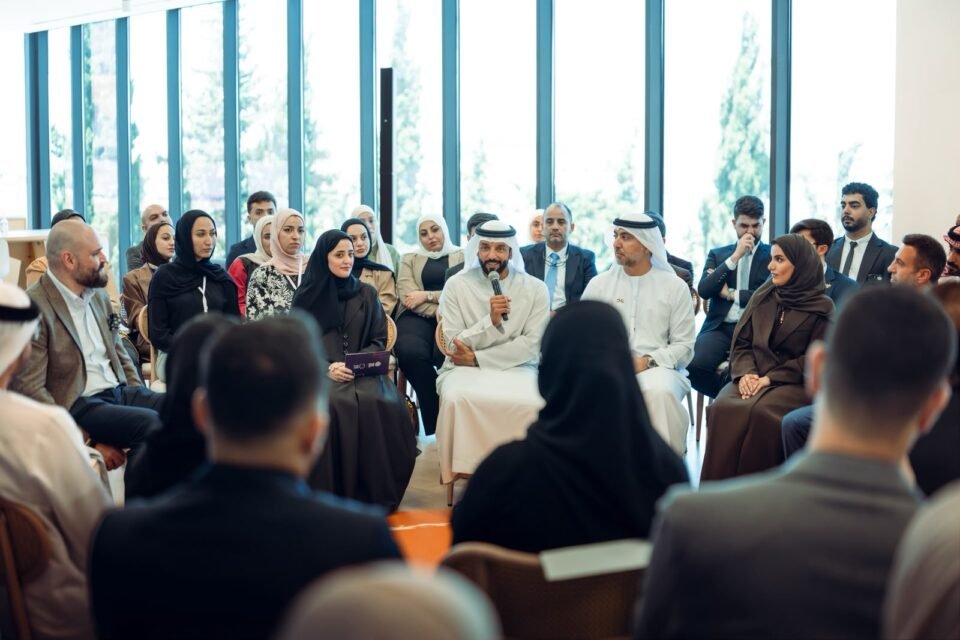 "الاتحادية للشباب" ومركز الشباب العربي يناقشان في عمّان تعزيز مشاركة الشباب في صنع القرار