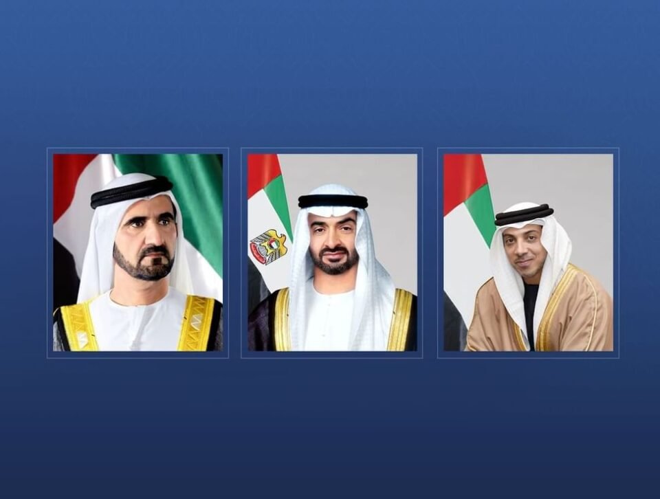 رئيس الدولة ونائباه يهنئون رئيس المجر بذكرى يوم التأسيس