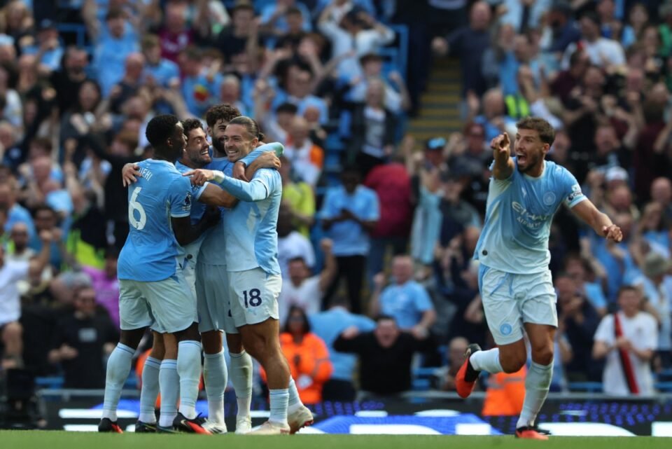 مانشستر سيتي يستهل مشواره بالفوز على بورنموث في الدوري الإنجليزي