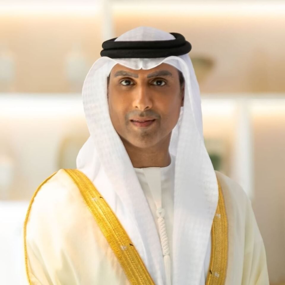 محمد بن فيصل بن سلطان القاسمي: المرأة الإماراتية شريك أساسي في تعزيز تنافسية الاقتصاد الوطني وصناعة المستقبل