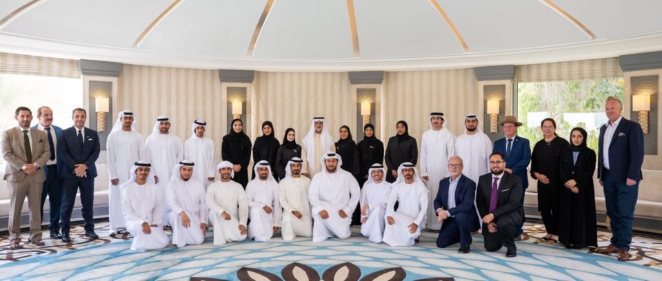 نهيان بن مبارك: خدمة الوطن هي الهدف الأسمى لتمكين الشباب وتعليمهم