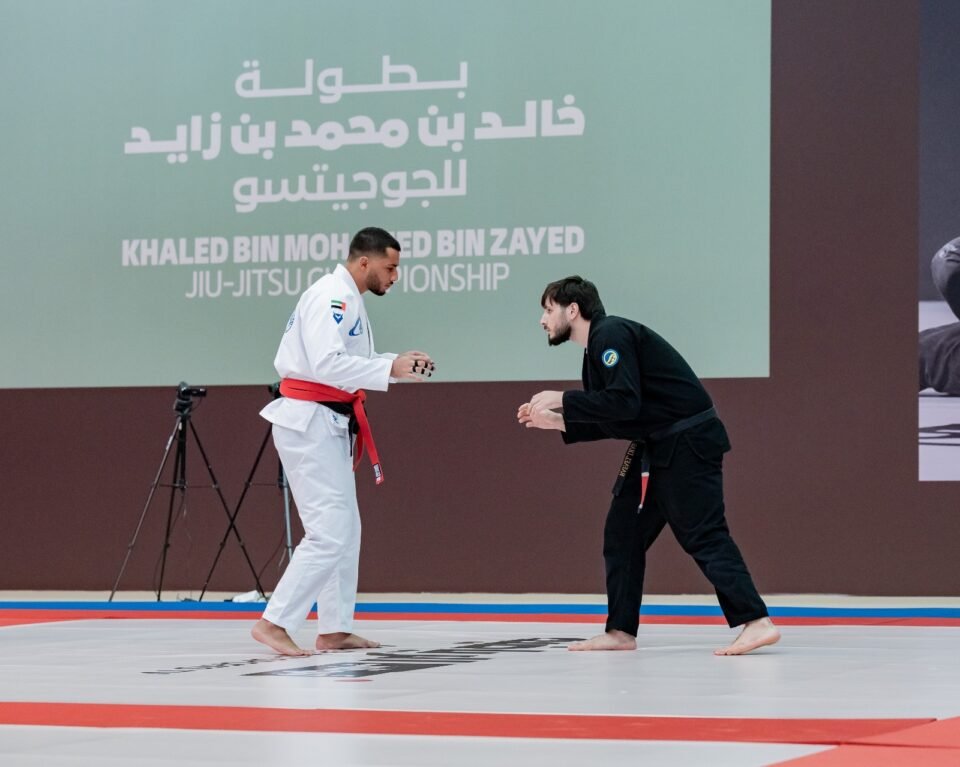 بني ياس يتصدر منافسات اليوم الأول من الجولة السابعة لبطولة خالد بن محمد بن زايد للجوجيتسو