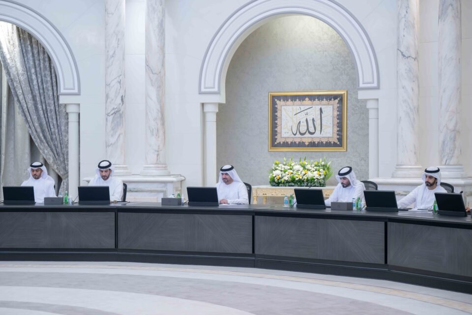عبدالله بن سالم القاسمي يترأس اجتماع المجلس التنفيذي لإمارة الشارقة
