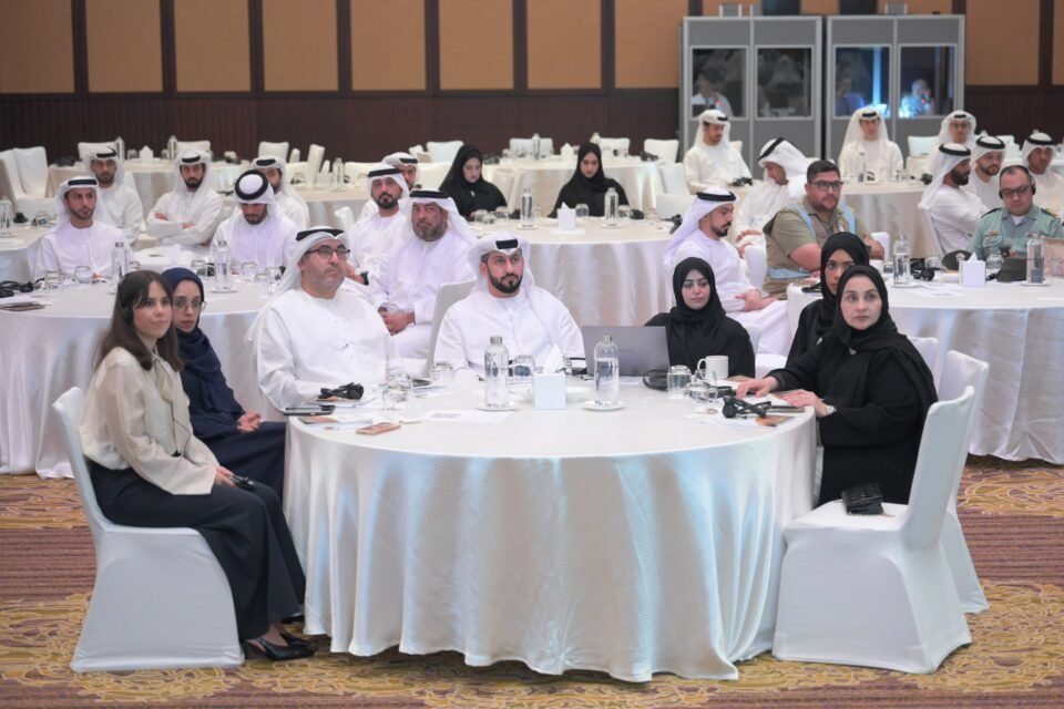الداخلية تنظم برنامجاً تدريبياً تخصصياً في إنفاذ اتفاقية "سايتس" بشأن العاج